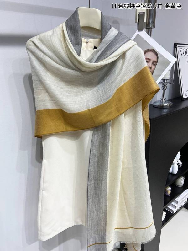 Loro Piana Scarf LPC00047 Loro Piana Scarf LPC00047